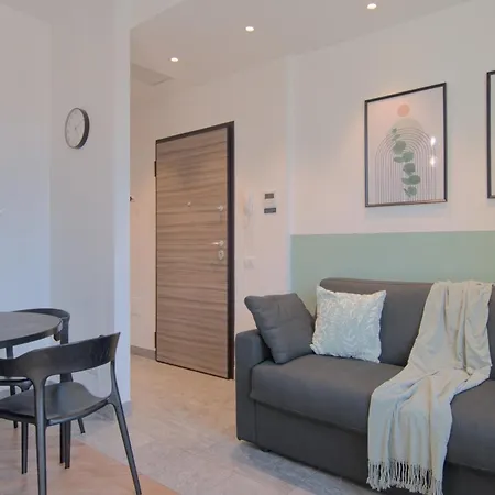 Ca Del Lasco - Modern Apartments In Classic Villa Bellano Exterior foto