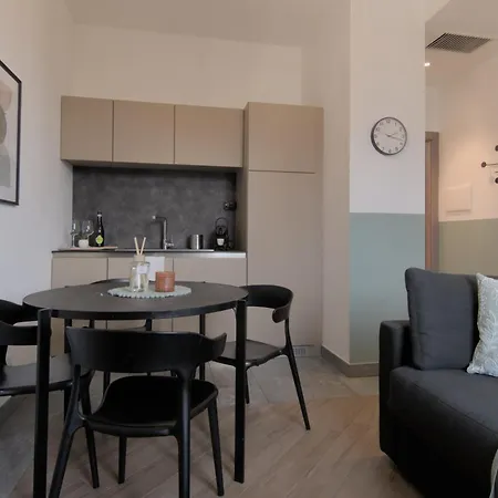 Ca Del Lasco - Modern Apartments In Classic Villa Bellano Exterior foto