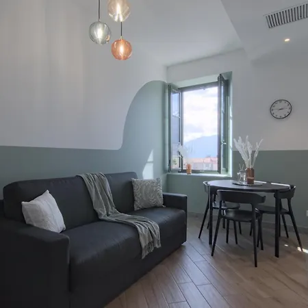 Ca Del Lasco - Modern Apartments In Classic Villa Bellano Exterior foto