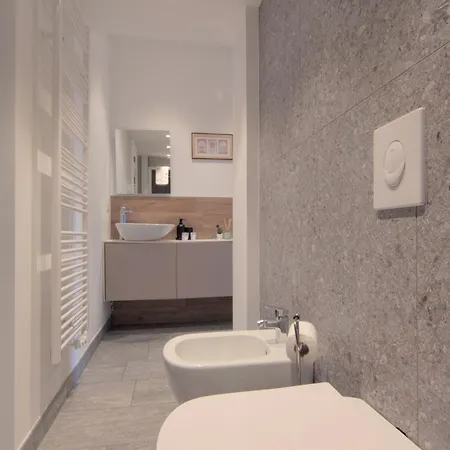 Ca Del Lasco - Modern Apartments In Classic Villa Bellano Exterior foto