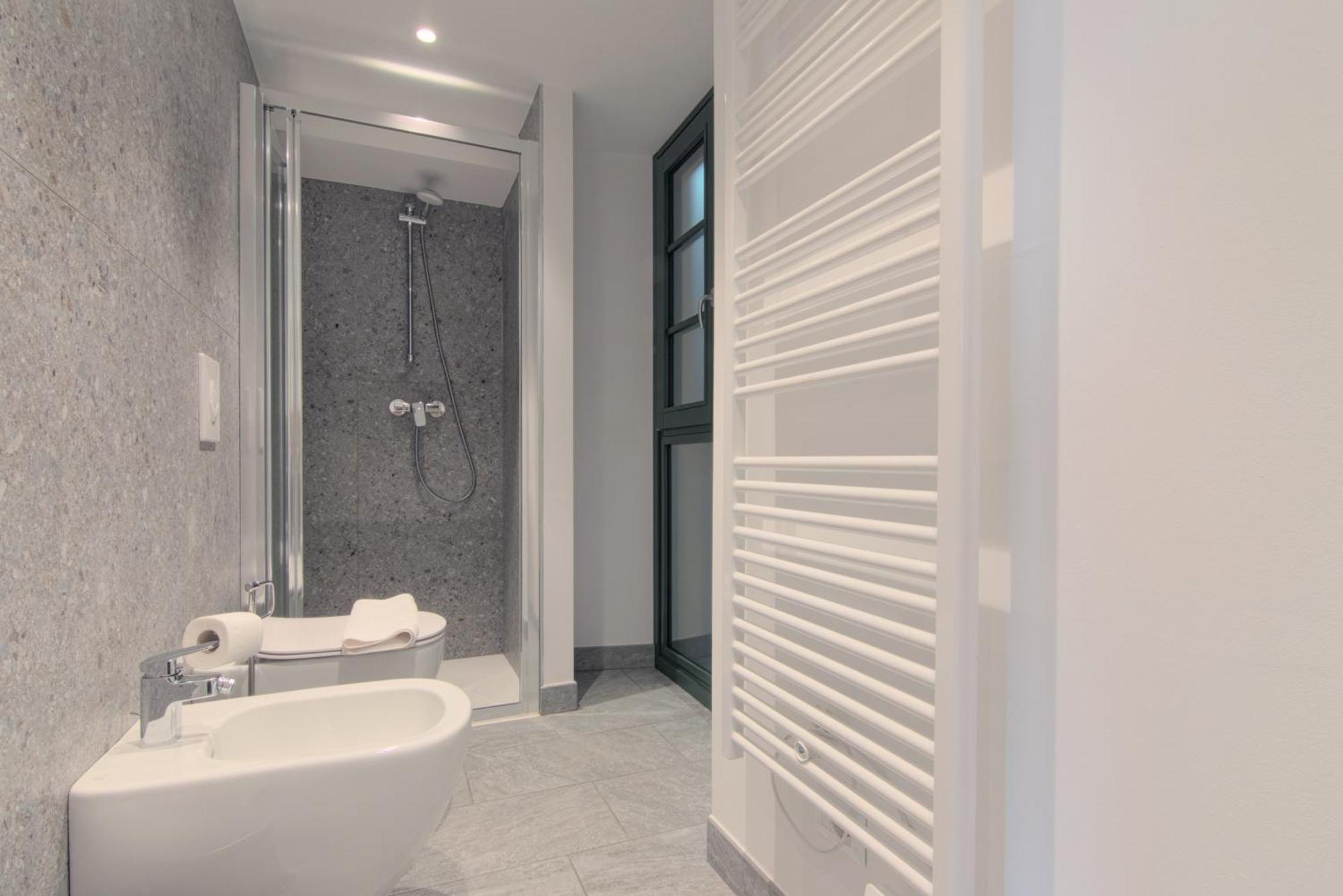 Ca Del Lasco - Modern In Classic Appartement Bellano